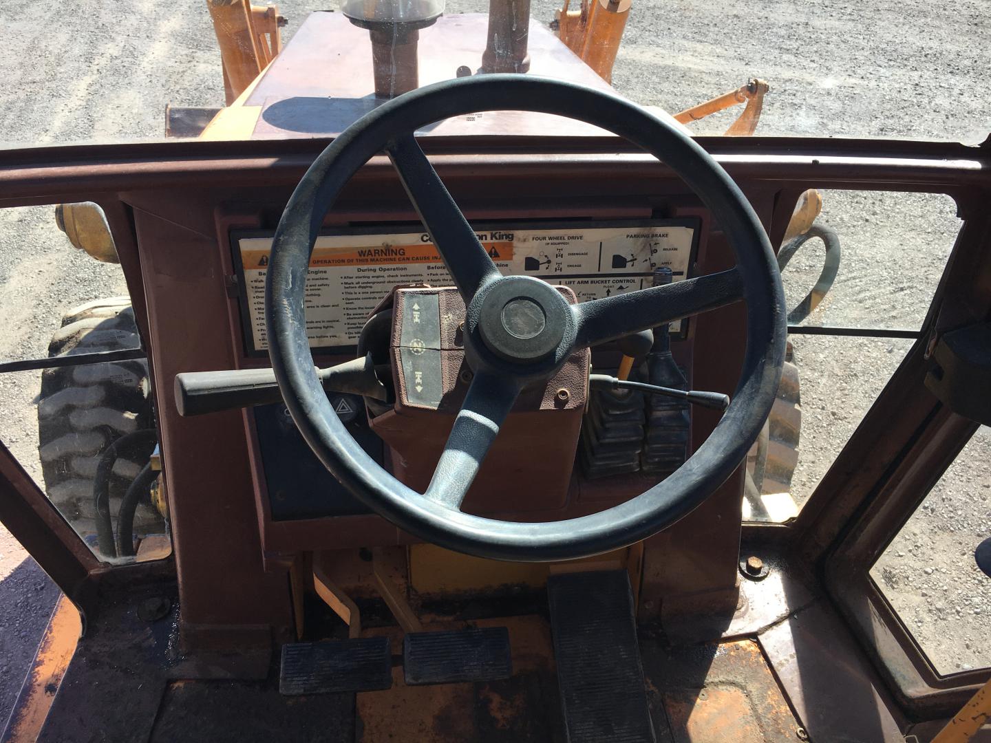 ./imagenes/INVOICE/2019/15940/RETROEXCAVADORA CASE 580SK (36).JPG